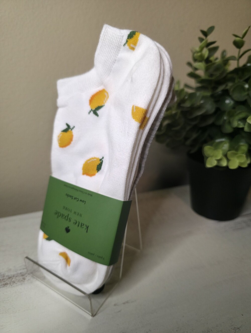 Kate Spade White Lemon Pattern - Low Cut Ankle Socks
